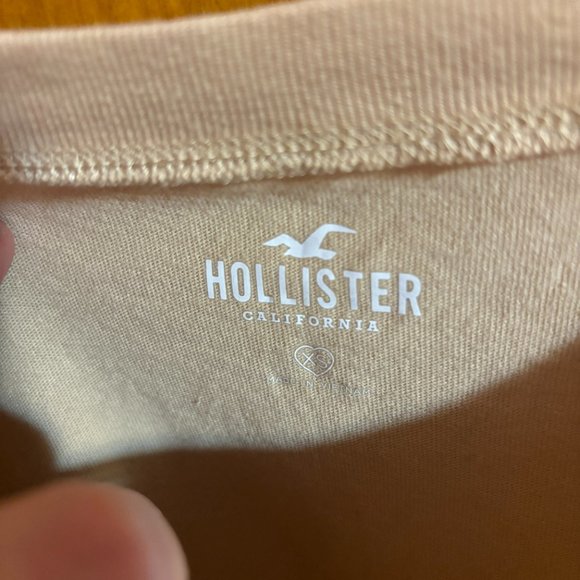 Hollister “Smile” Embroidered Boxed Shirt Cuffed‎ Sleeves - Picture 6 of 15